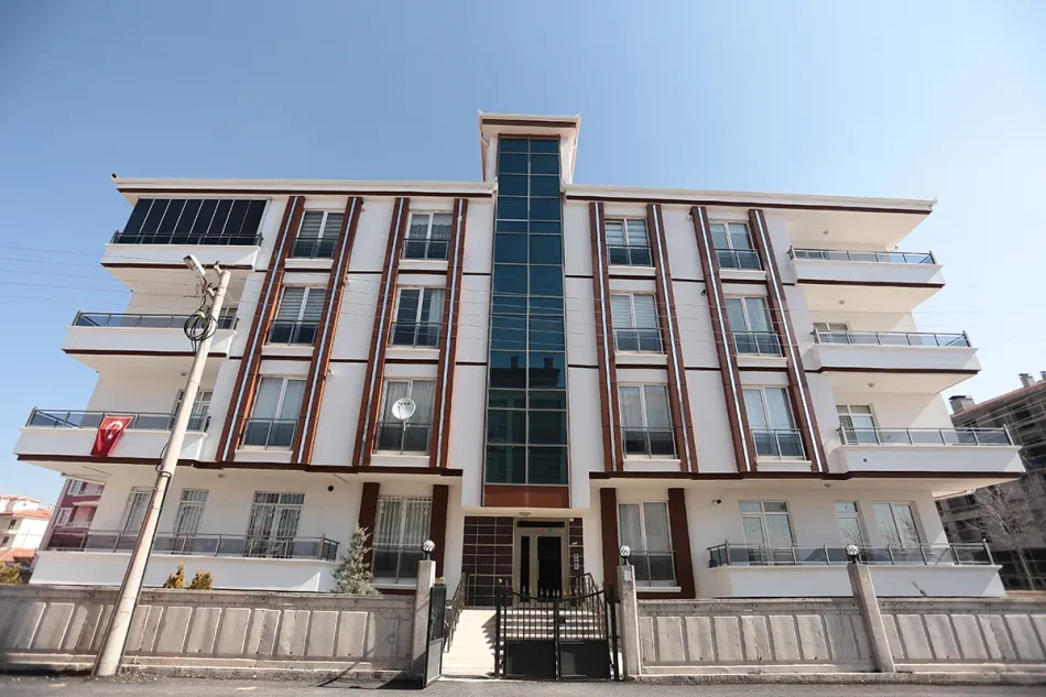 Ülgen Apartmanı (3+1)