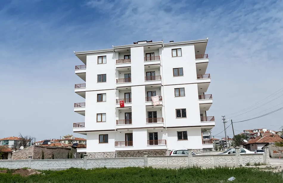 Yeter Çalışkan (3+1)